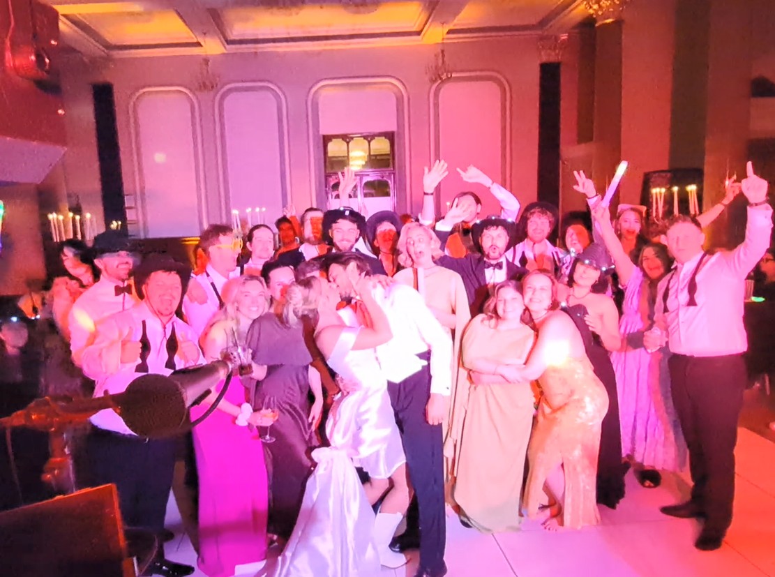 Parrs Bank Hotel wedding band